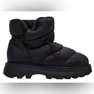 Steve Madden Puffy Black Snow Boots